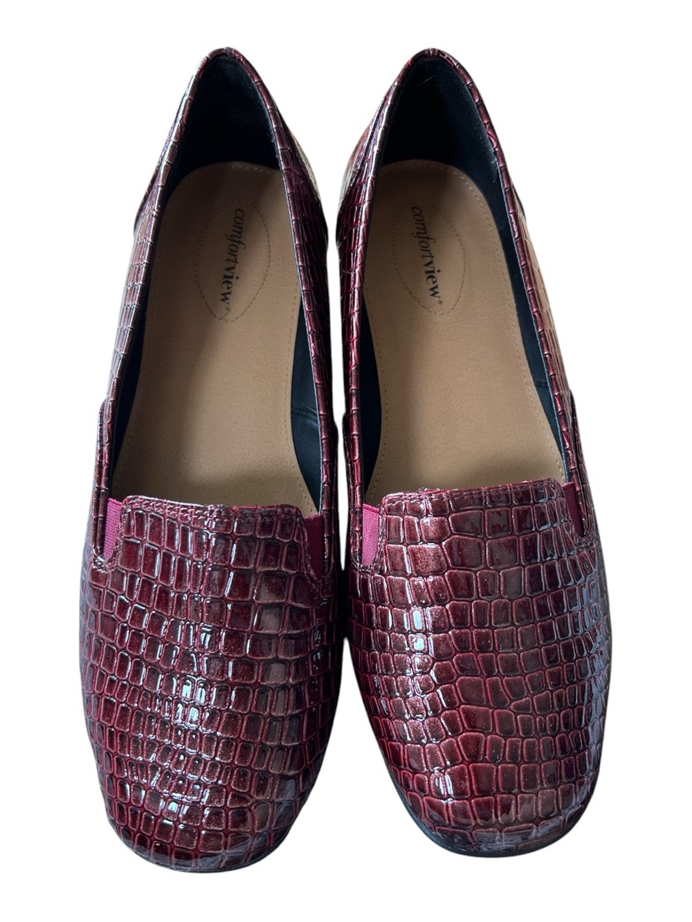 comfortview Women’s Croc-Embossed Slip-On Loafers in Burgundy